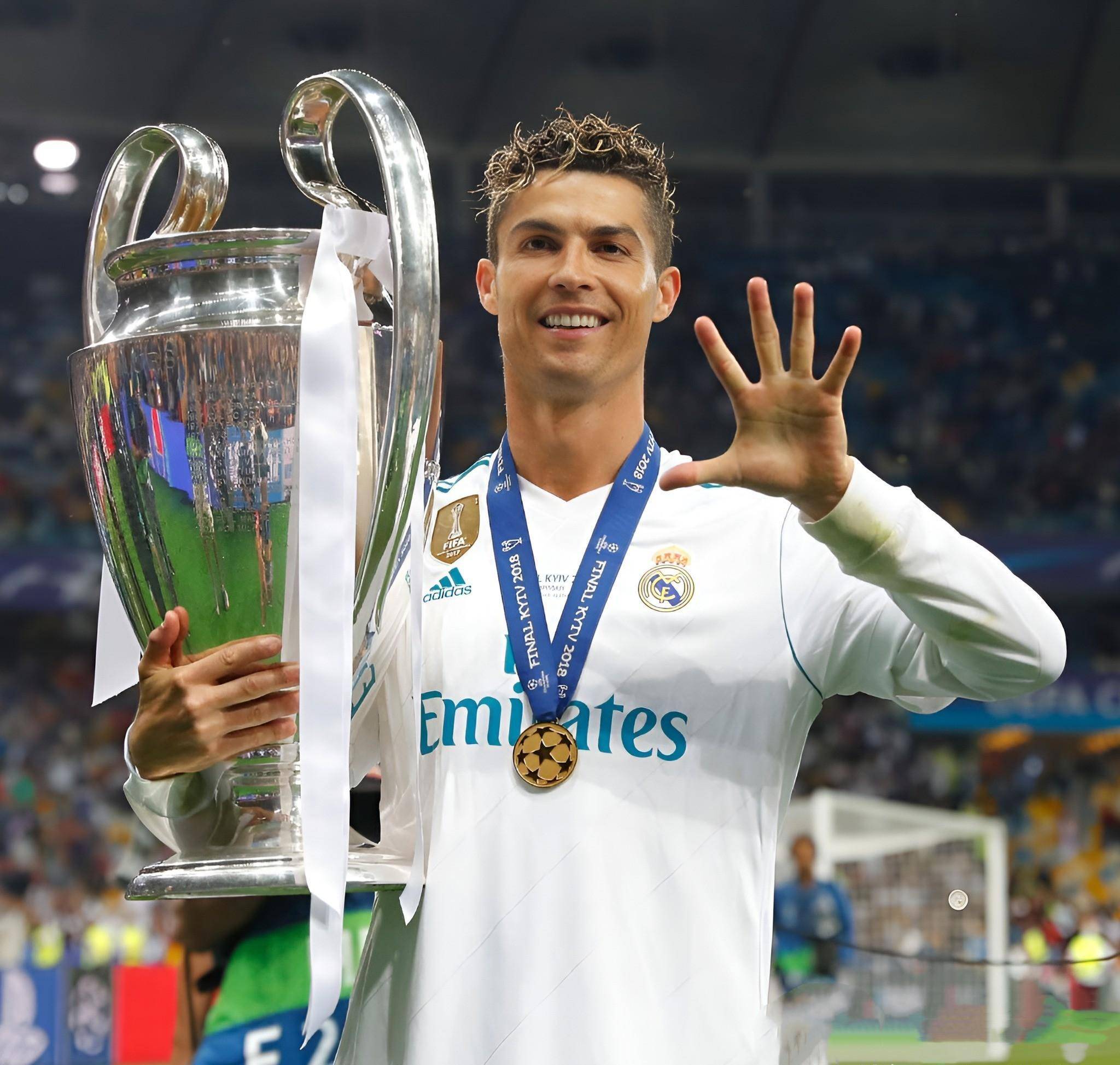 澎湃：候选洋帅半斤八两；郭士强成功案例让管理部门选择土帅（澎湃：洋帅候选难分伯仲，郭士强效应或促管理层倾向本土主帅）