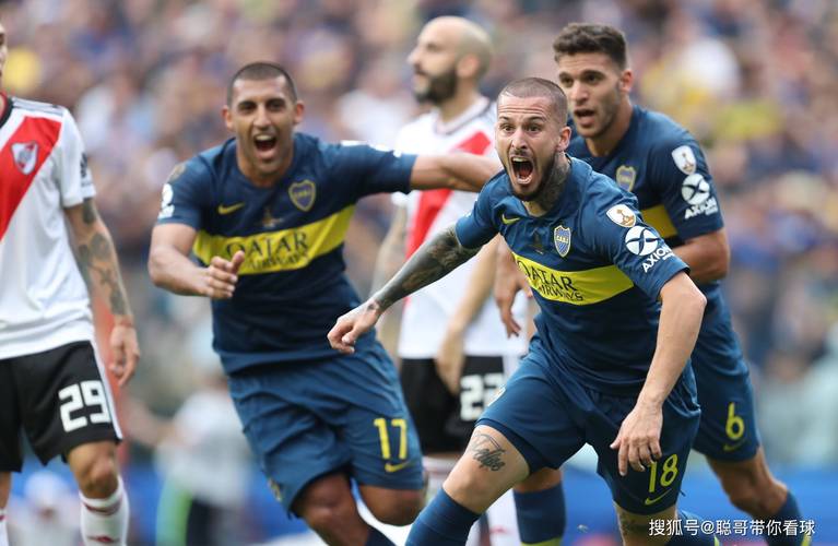 哈兰德是如何在111场英超比赛中打入100球的？（111场进100球：哈兰德如何做到？）