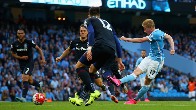 不可触碰的美，若昂-内维斯女友马达莱娜晒暗黑风妆造（冷艳不可近：若昂-内维斯女友马达莱娜晒暗黑系妆容）