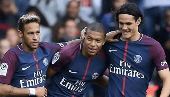 哀悼，前德国U19队球员赫特内尔乘坐缆车意外坠落离世（沉痛悼念：前德国U19球员赫特内尔因缆车事故不幸离世）