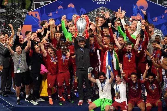 前喀麦隆主帅：埃托奥认为自己最帅，不用奥纳纳是怕球员对抗（前喀麦隆主帅称：埃托奥自认最帅，弃用奥纳纳为避队内对抗）